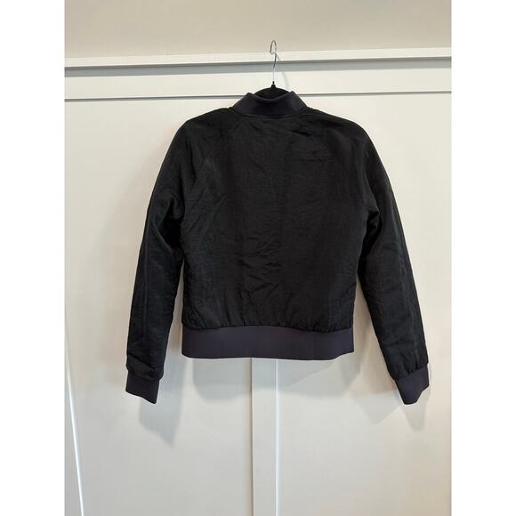 Lululemon Insulated Reversible Bomber Jacket - Picture 4 of 11